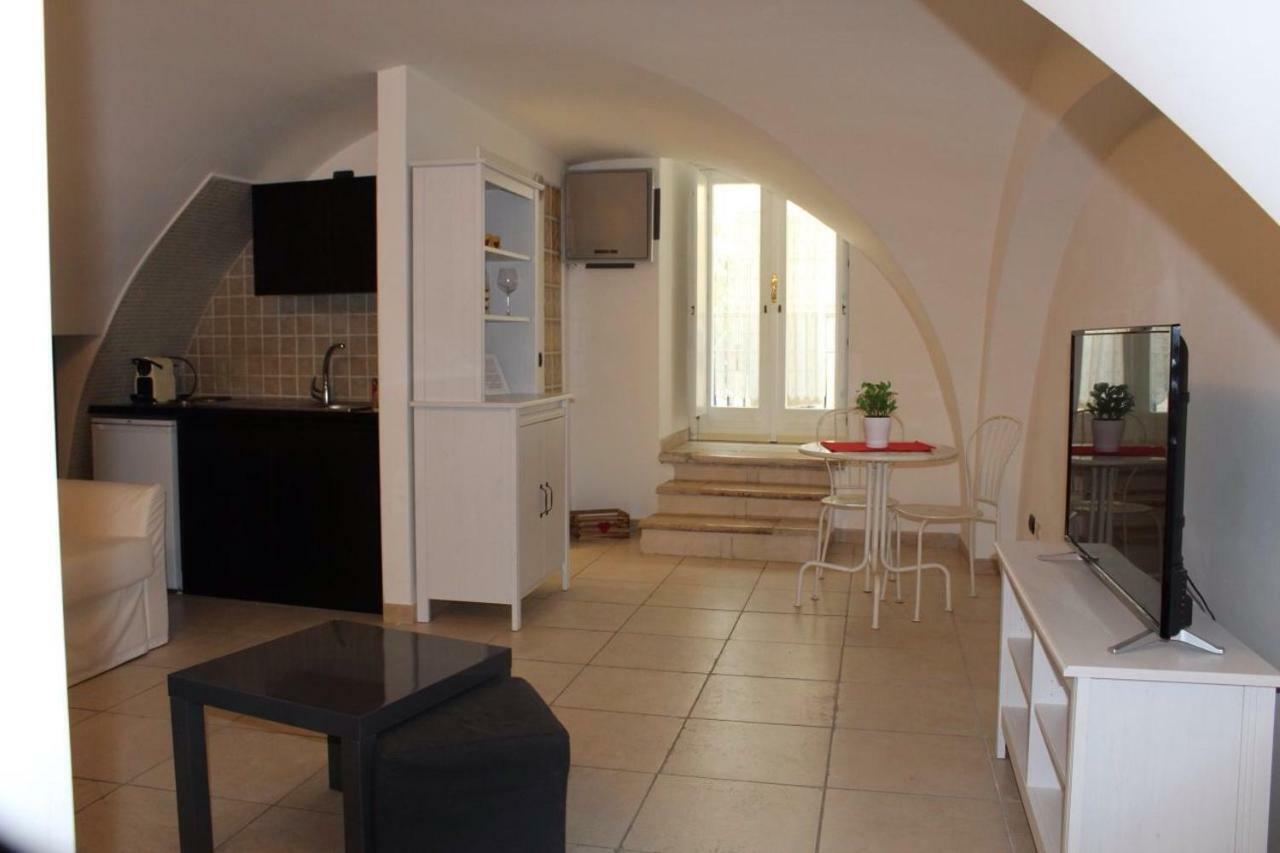Villari 60 Bari Kültér fotó